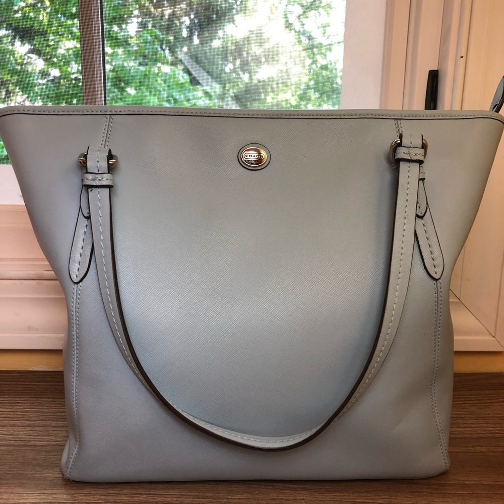 COACH Light blue zip tote